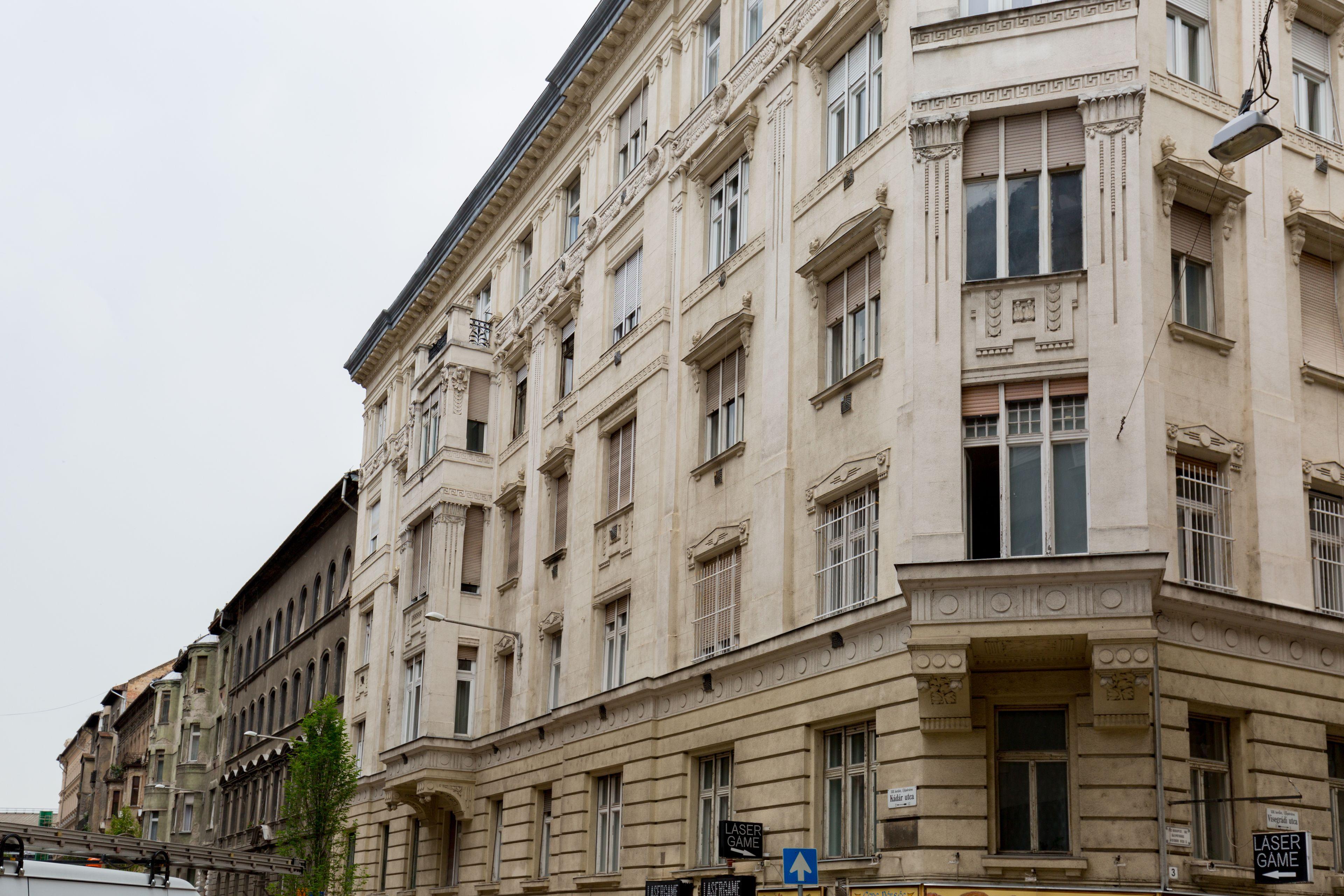 Roland Apartments - Budapest — Photos 3